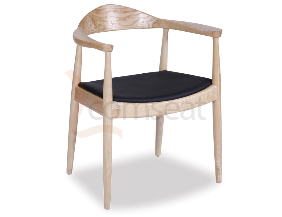 Hans_Wegner_Round_Arm_Chair_PP503_Replica__Natural_American_Ash_w_Black_Pad_0